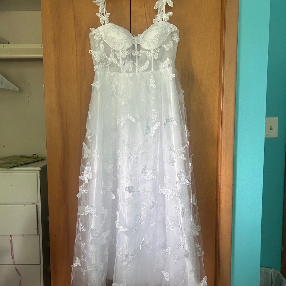 Bridal/prom dress